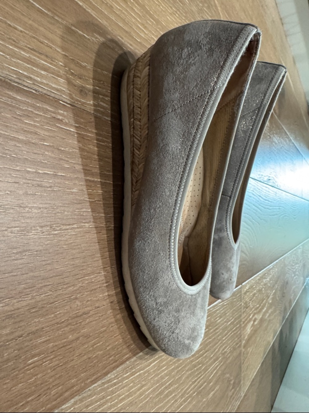 Women’s Suede Espadrille Wedge Flats in Gray/Silver